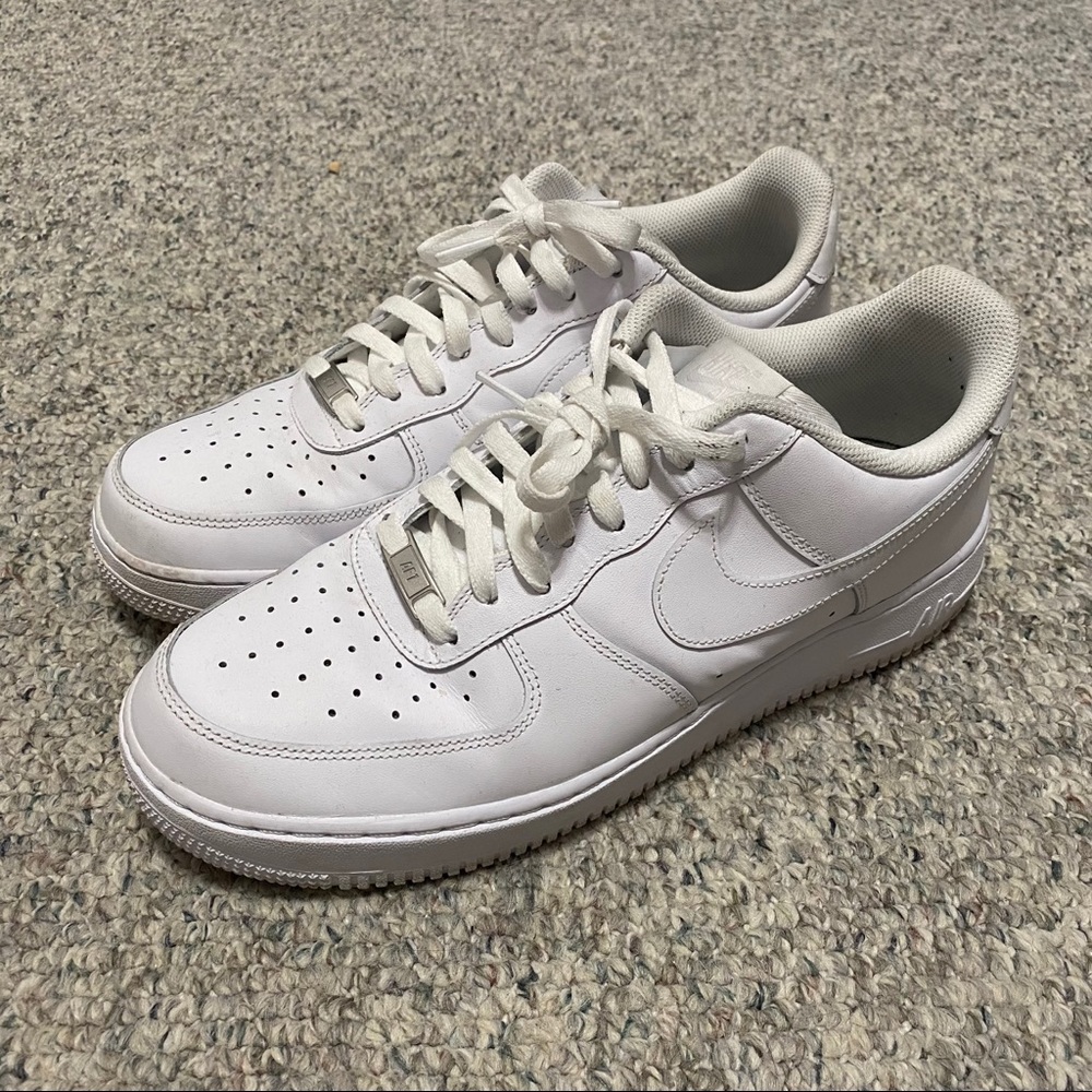 Nike Men’s White Air Forces 1’s